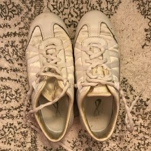 Nfinity Evolution cheer shoes